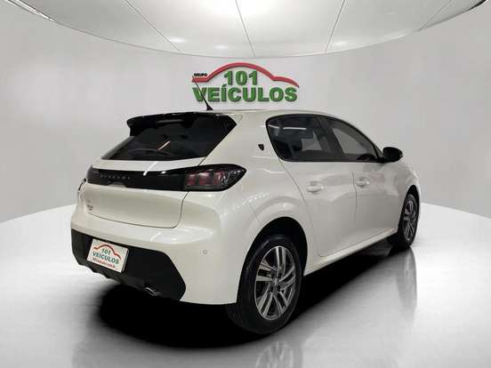 PEUGEOT-208-2022