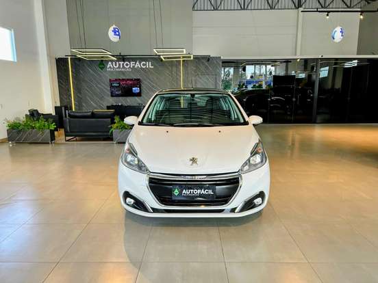 PEUGEOT-208-2016