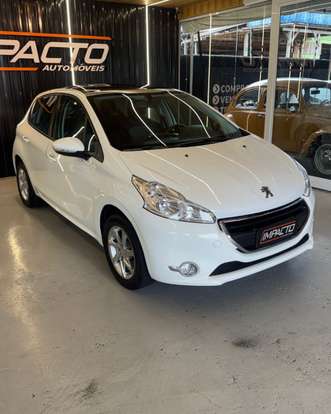 PEUGEOT-208-2015