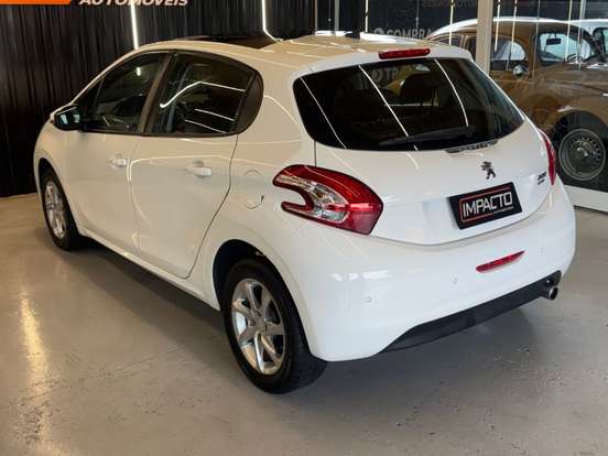PEUGEOT-208-1.6 ALLURE 16V FLEX 4P AUTOMÁTICO PEUGEOT-208-2015