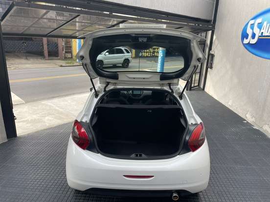 PEUGEOT-208-1.6 ALLURE 16V FLEX 4P AUTOMÁTICO PEUGEOT-208-2016