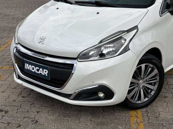 PEUGEOT-208-1.6 GRIFFE 16V FLEX 4P AUTOMÁTICO PEUGEOT-208-2017