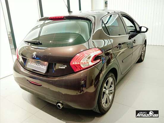 PEUGEOT-208-1.6 GRIFFE 16V FLEX 4P AUTOMÁTICO PEUGEOT-208-2014
