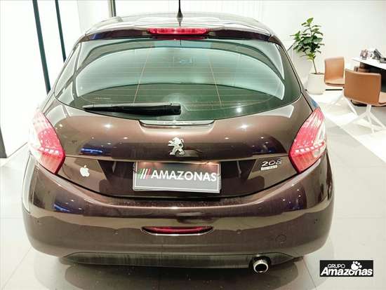 PEUGEOT-208-2014