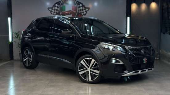 PEUGEOT-3008-2018