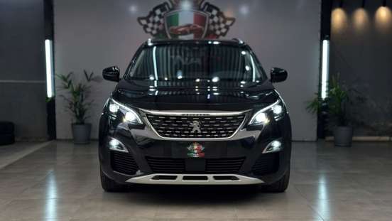 PEUGEOT-3008-2018