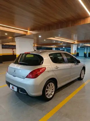 PEUGEOT-308-2013