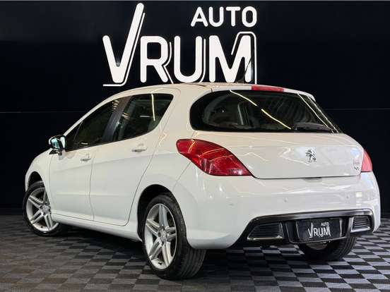PEUGEOT-308-2012