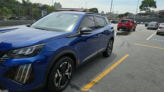 PEUGEOT 2008 1.0 TURBO 200 FLEX ALLURE CVT