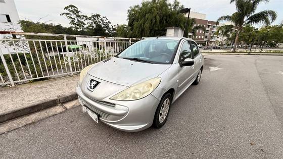 PEUGEOT 207 1.4 XR 8V FLEX 4P MANUAL