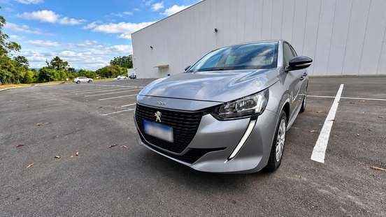 PEUGEOT-208-2023