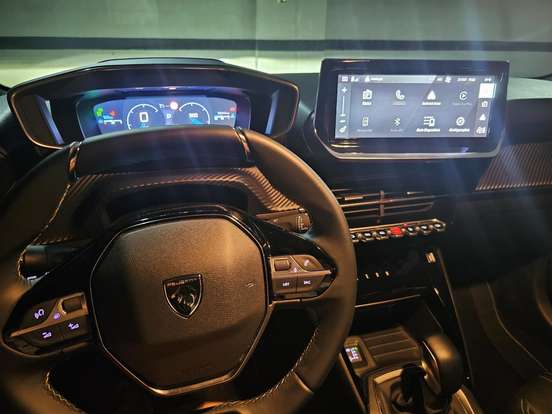 PEUGEOT-208-2025
