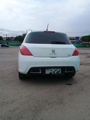 PEUGEOT-308-2012