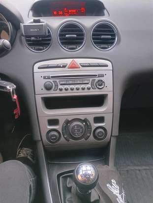 PEUGEOT-308-2012