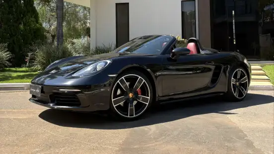 PORSCHE-718-2019