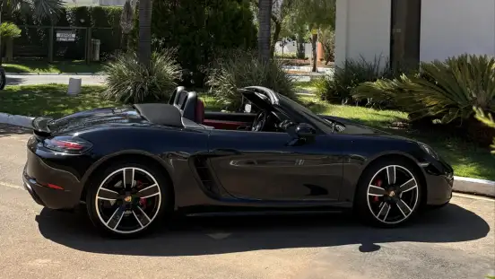 PORSCHE-718-2019