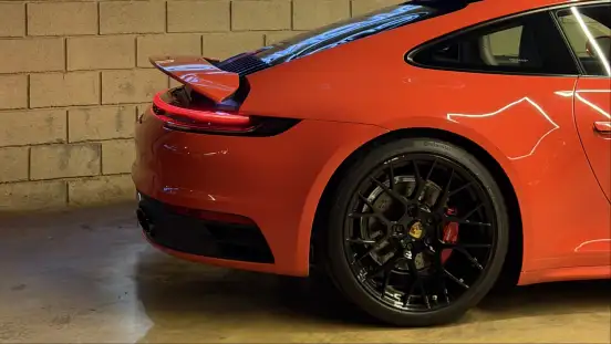 PORSCHE-911-2021