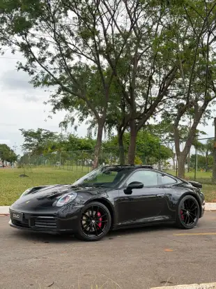 PORSCHE-911-2019