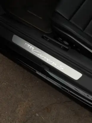 PORSCHE-911-2019