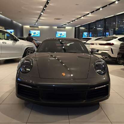 PORSCHE-911-2021