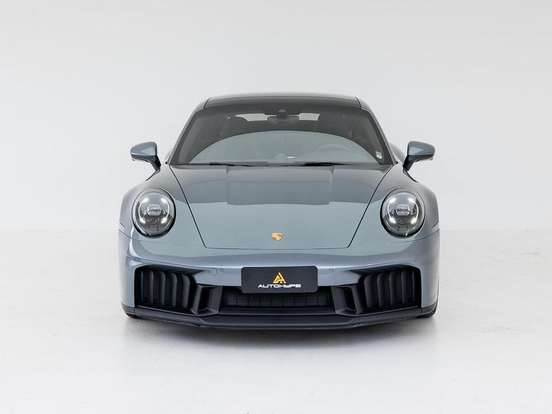 PORSCHE-911-2025