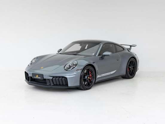 PORSCHE-911-2025