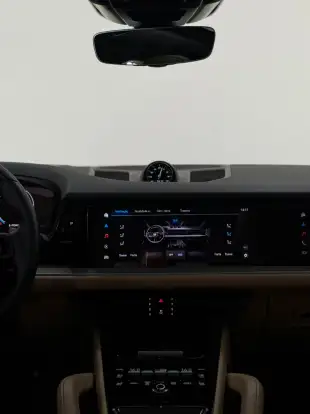 PORSCHE-CAYENNE-2024