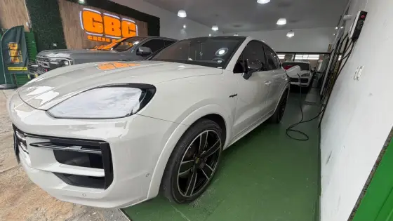 PORSCHE CAYENNE 3.0 V6 S E-HYBRID COUPÉ AWD TIPTRONIC S