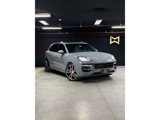 PORSCHE-CAYENNE-2024