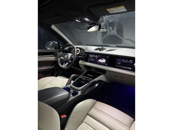 PORSCHE-CAYENNE-2024