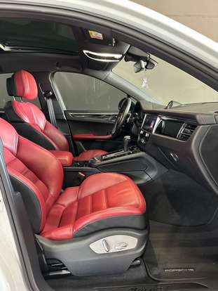 PORSCHE-MACAN-2022