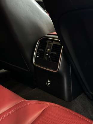 PORSCHE-MACAN-2022