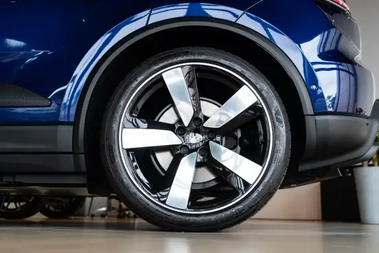 PORSCHE-MACAN-2026
