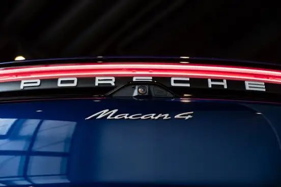PORSCHE-MACAN-2026