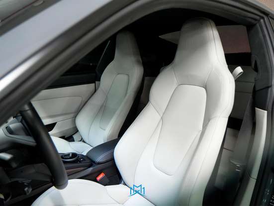 PORSCHE-911-2025