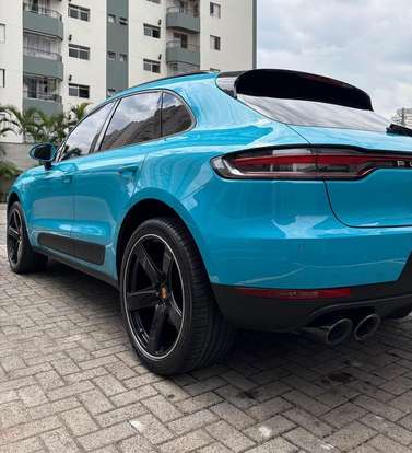 PORSCHE-MACAN-2020