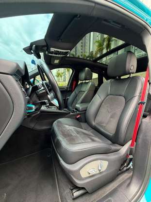 PORSCHE-MACAN-2020