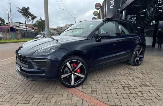 PORSCHE-MACAN-2022