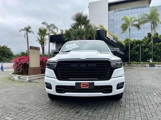 RAM-1500-3.0 HURRICANE 6 BITURBO GASOLINA LARAMIE CD 4X4 AUTOMÁTICO RAM-1500-2026