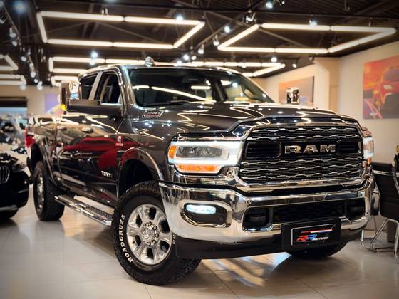 RAM 2500 6.7 I6 TURBO DIESEL LARAMIE CD 4X4 AUTOMÁTICO