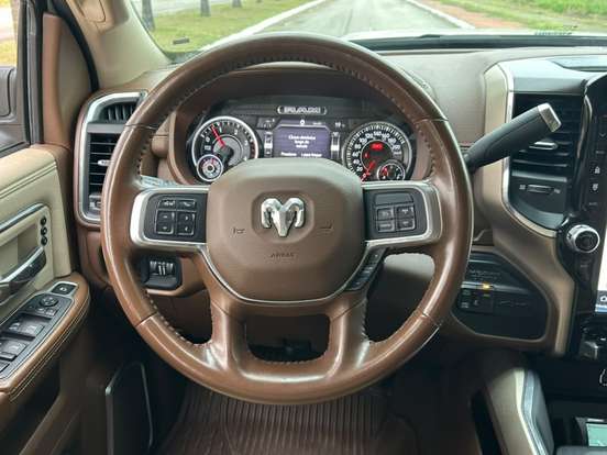 RAM-3500-6.7 I6 TURBO DIESEL LARAMIE CD 4X4 AUTOMÁTICO RAM-3500-2022