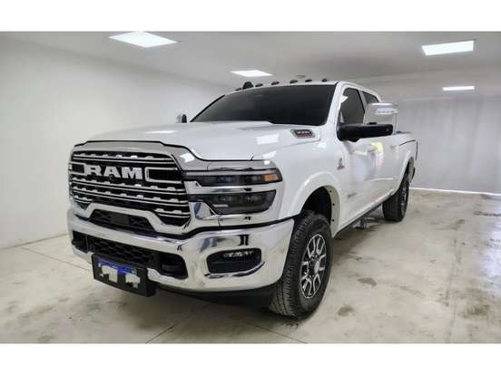 RAM-3500-6.7 I6 TURBO DIESEL LIMITED LONGHORN CD 4X4 AUTOMÁTICO RAM-3500-2025