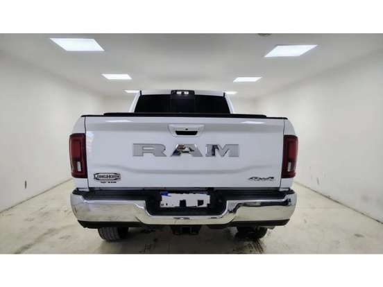 RAM-3500-6.7 I6 TURBO DIESEL LIMITED LONGHORN CD 4X4 AUTOMÁTICO RAM-3500-2025