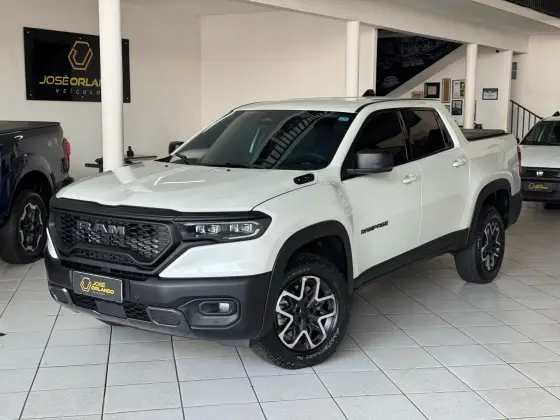 RAM RAMPAGE 2.2 TURBO DIESEL REBEL 4X4 AUTOMÁTICO