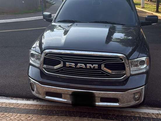 RAM-1500-5.7 V8 GASOLINA LIMITED CD 4X4 AUTOMÁTICO RAM-1500-2023