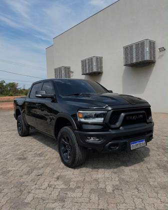RAM 1500 5.7 V8 GASOLINA REBEL CD 4X4 AUTOMÁTICO