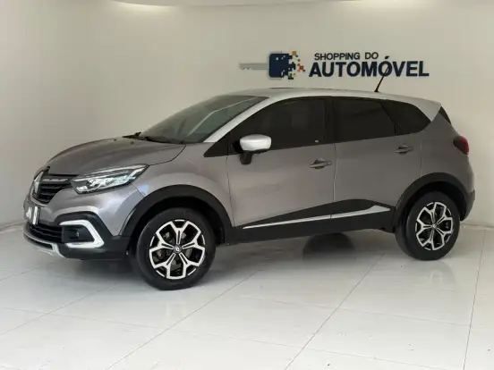 RENAULT-CAPTUR-2021