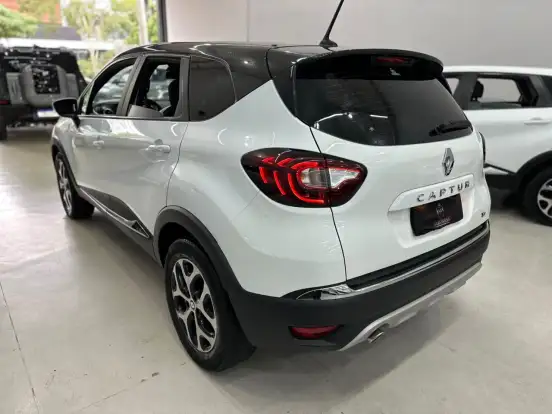 RENAULT-CAPTUR-1.3 TCE FLEX INTENSE X-TRONIC RENAULT-CAPTUR-2021