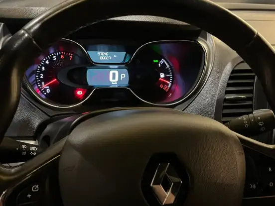 RENAULT-CAPTUR-1.6 16V SCE FLEX INTENSE X-TRONIC RENAULT-CAPTUR-2019