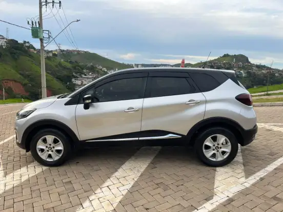 RENAULT-CAPTUR-1.6 16V SCE FLEX LIFE X-TRONIC RENAULT-CAPTUR-2018